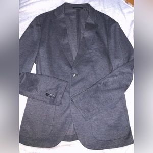 Uniqlo slim fit blazer gray
Size m
New without tags